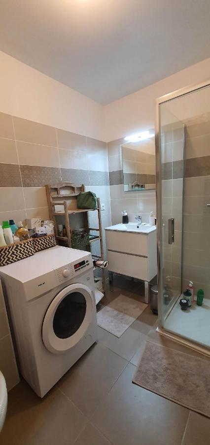 Appartement A 10 Min A Pied De La Plage De Nizza Esterno foto
